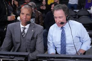 TA：著名TNT解说凯文-哈兰&amp;白人扣篮王布伦特-巴里将任亚马逊解说