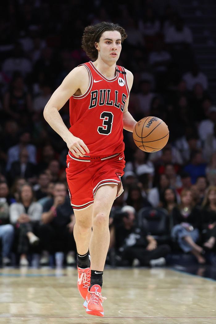 开云下载-体坛周报：吉迪续约谈判暗藏野心 公牛重建计划浮出水面